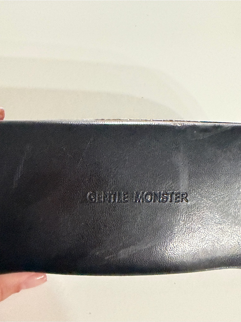 GENTLE MONSTER Black Sunglasses with Rose Gold Bridge - Picture 4 of 5